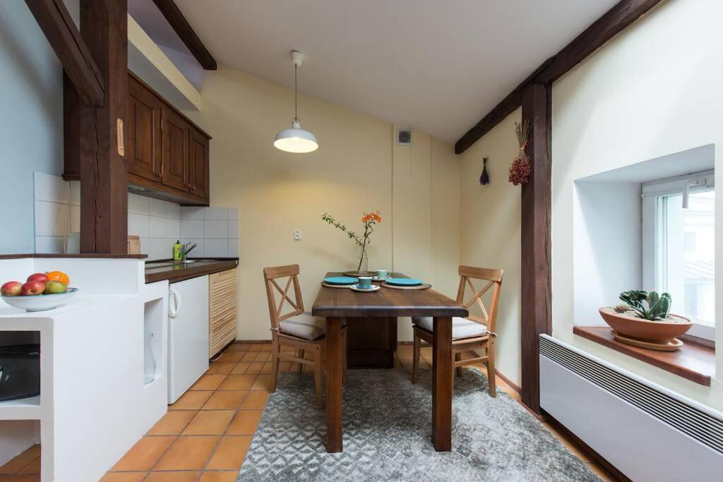 Apartamento Bright Loft In Amazing Location Cracovia Exterior foto
